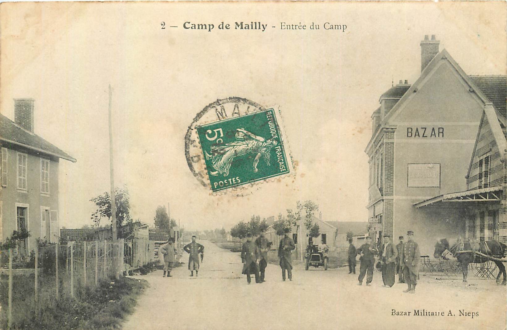 CPA Camp de Mailly Entree du Camp Bazar Militaria