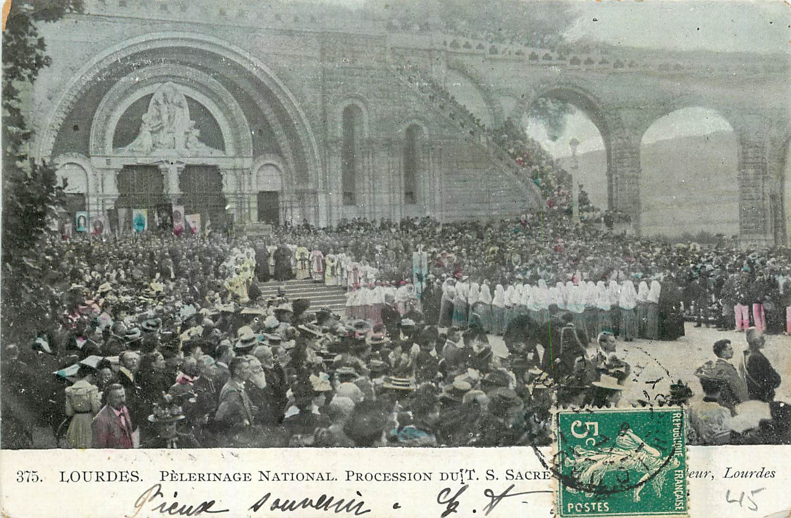 CPA Lourdes Pelerinage National Procession du T S Sacrement 