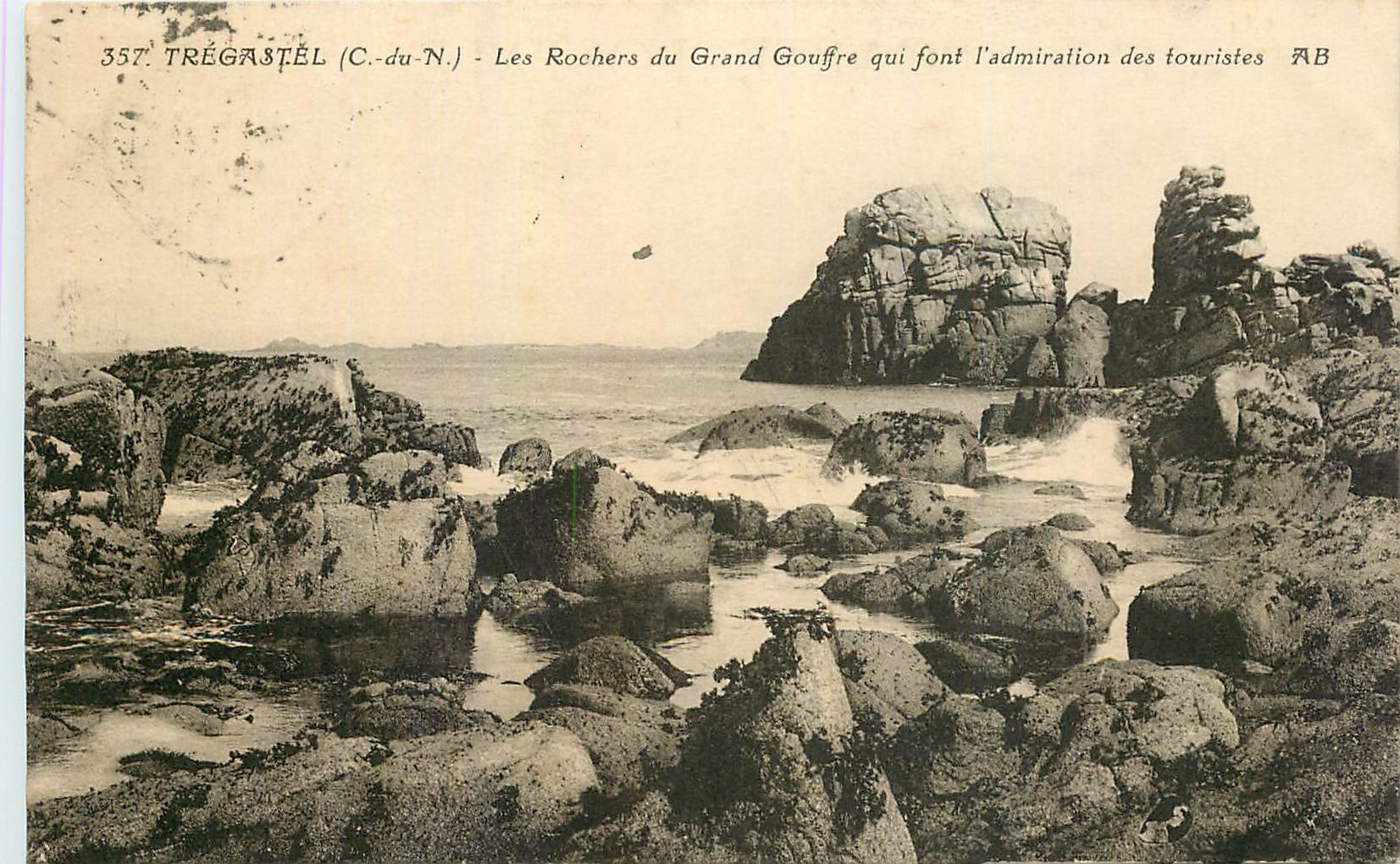CPA Trecastel C du N Les Rochers du Grand Gouffre qui font l'admiration des fouristes 