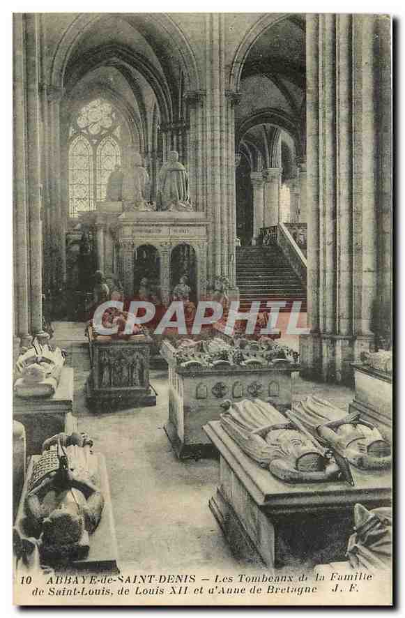 CPA Abbaye de Saint Denis Les Tombeaux de la Famille de Saint Louis 