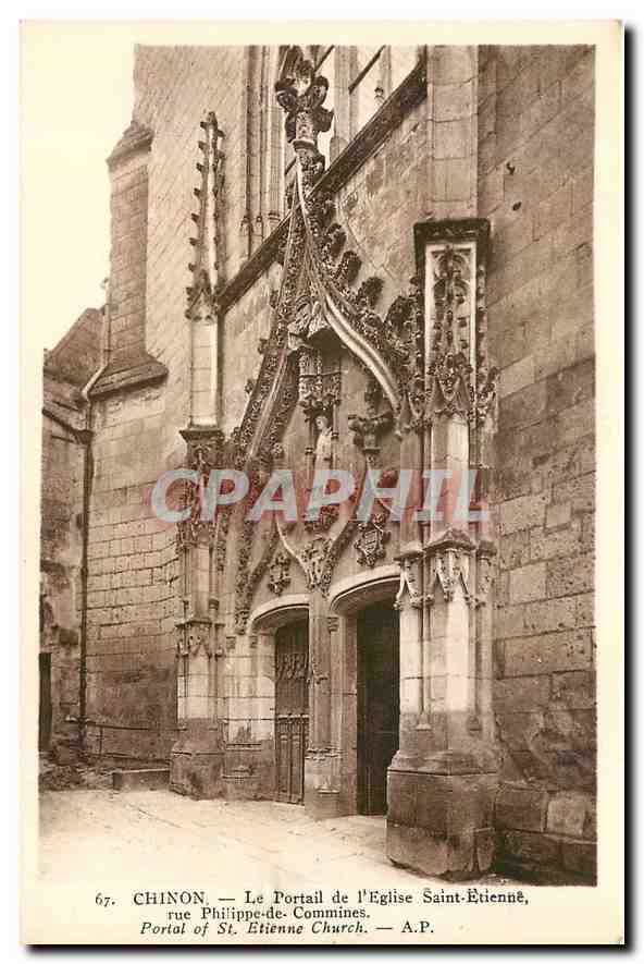 CPA Chinon Le Portail de l'Eglise Saint Etienne rue Philippe de Commines 