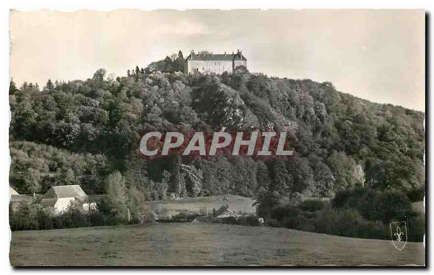 CPA Le Morvan Pittoresque Larochemillay Le Chateau ancienne demeure du Marechal Villars