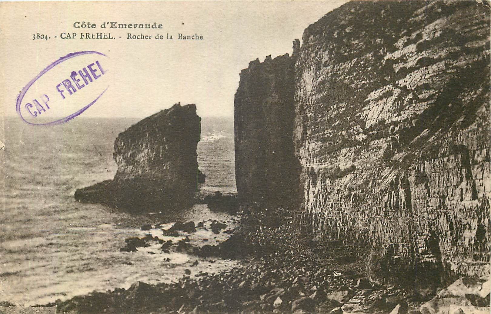 CPA Cote d'Emeraude Cap Frehel Rocher de la Banche 