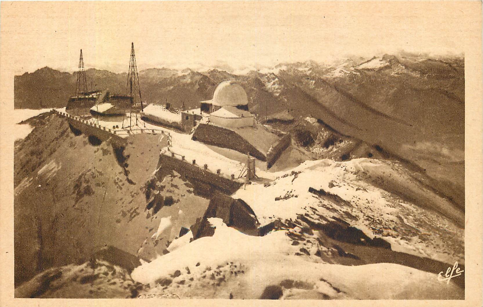 CPA Pic du Midi l'Observatoire sous la neige en septembre 