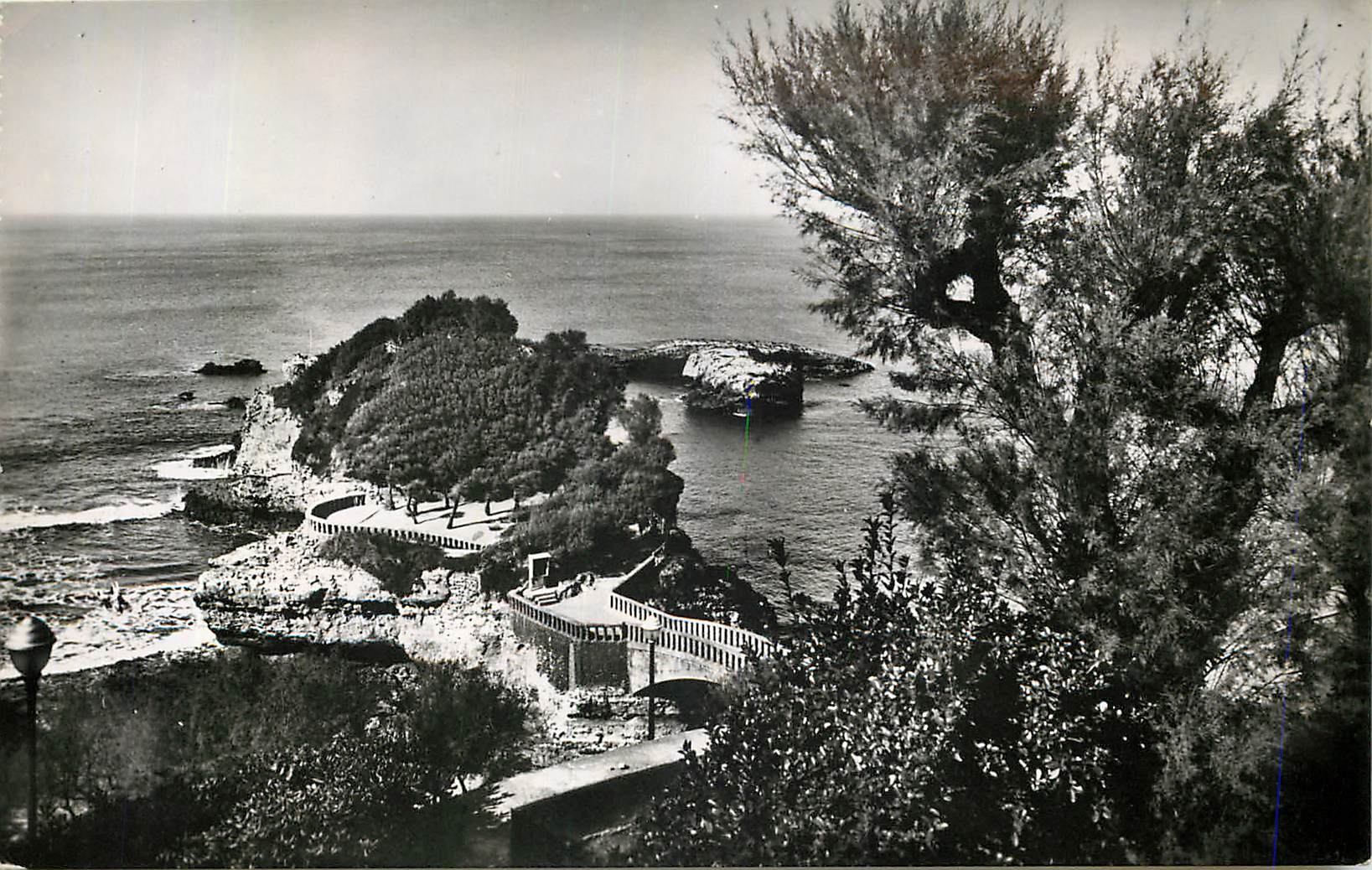 CPA Biarritz Basses Pyrenees Le Rocher du Basta 