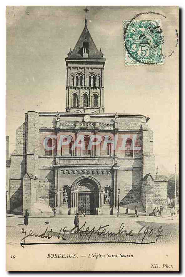 CPA Bordeaux l'Eglise Saint Seurin 
