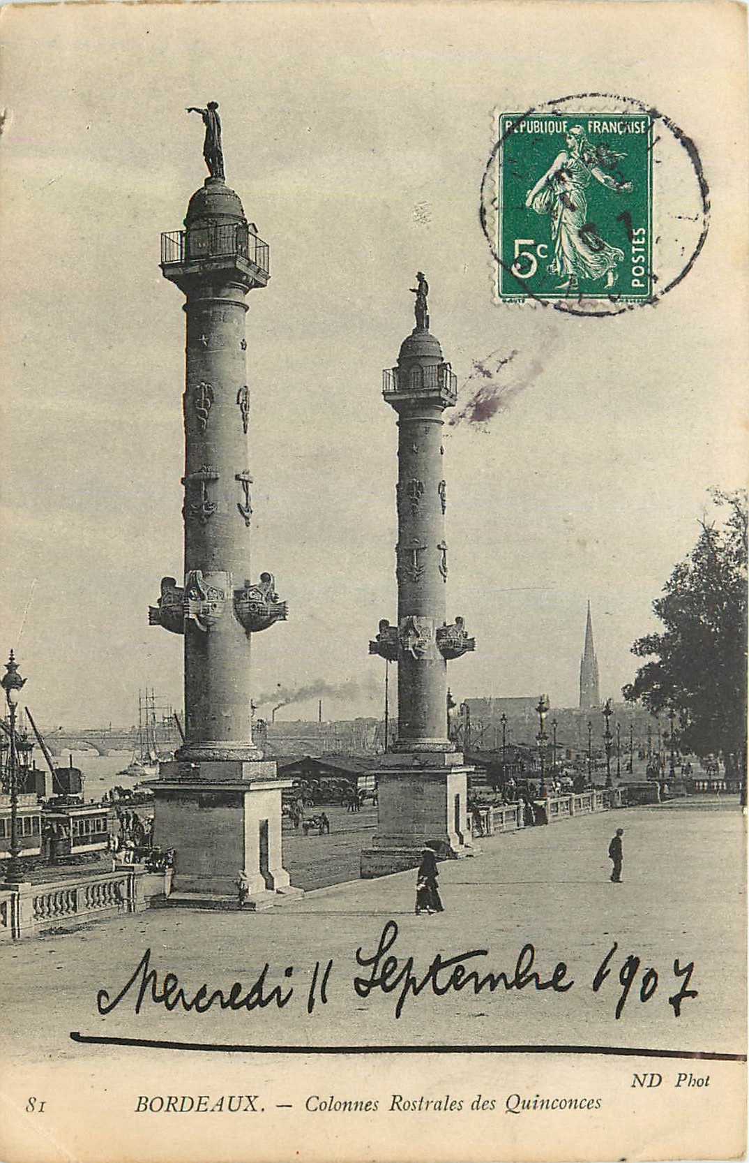 CPA Bordeaux Colonnes Rostrales des Quinconces 