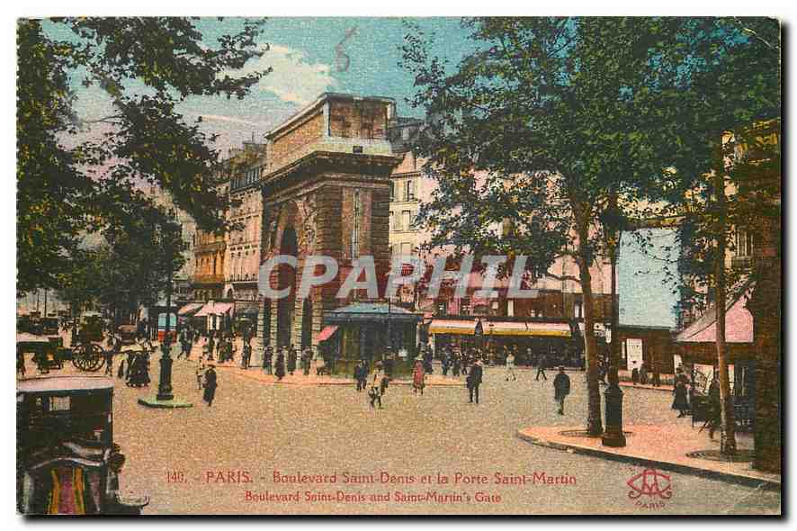CPA Paris Boulevard Saint Denis et la Porte Saint Martin 