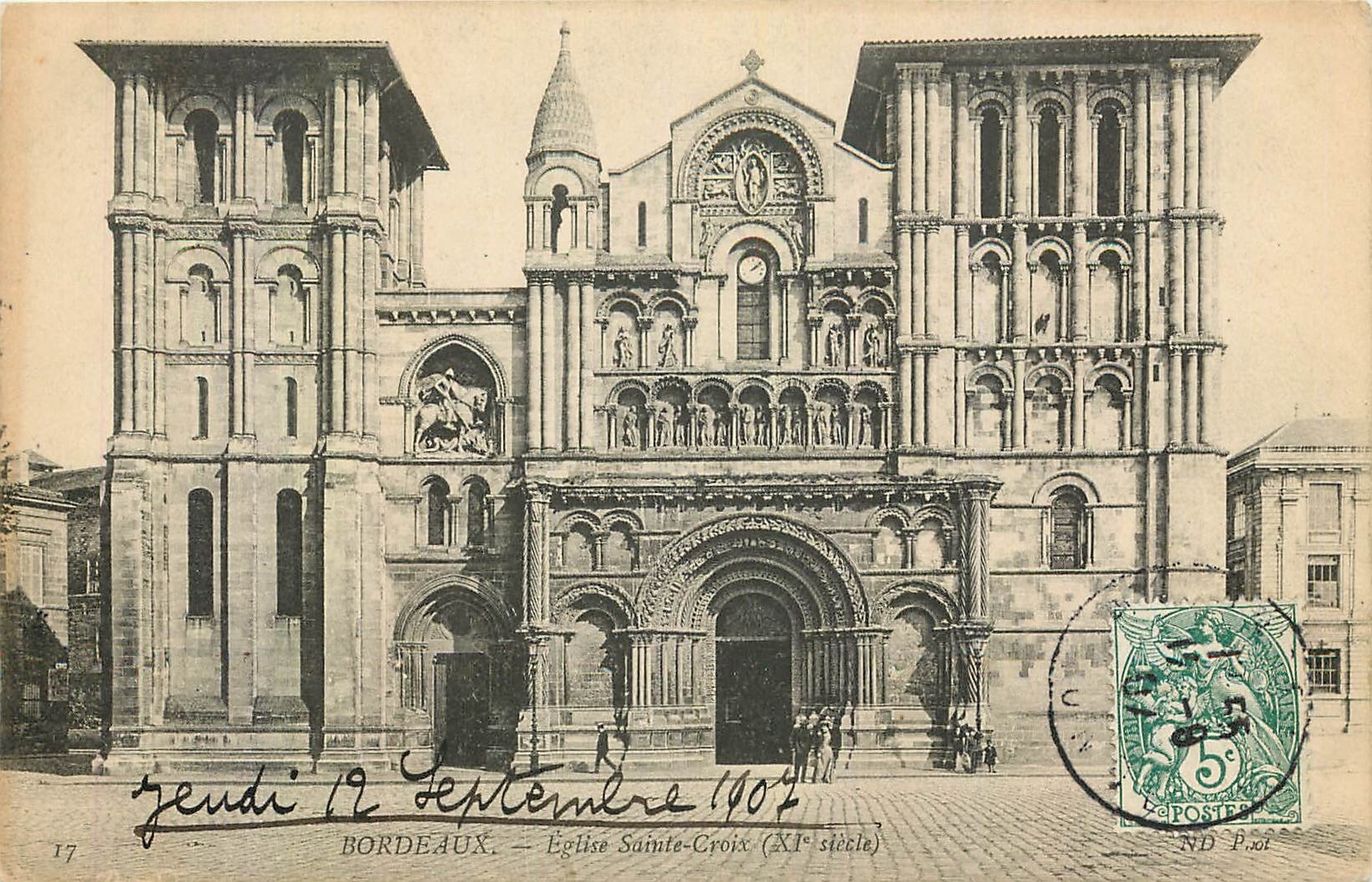 CPA Bordeaux Eglise Sainte Croix 