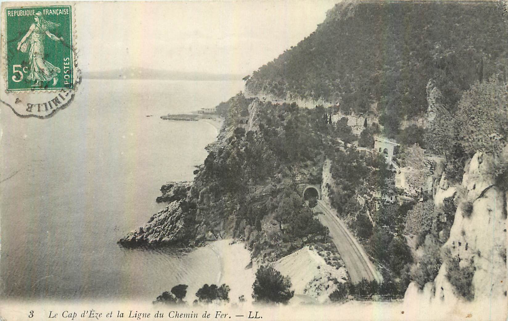 CPA Le Cap d'Eze et la Ligne du Chemin de Fer 