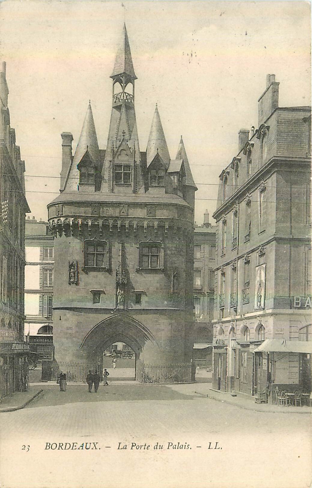 CPA Bordeaux La Porte du Palais 