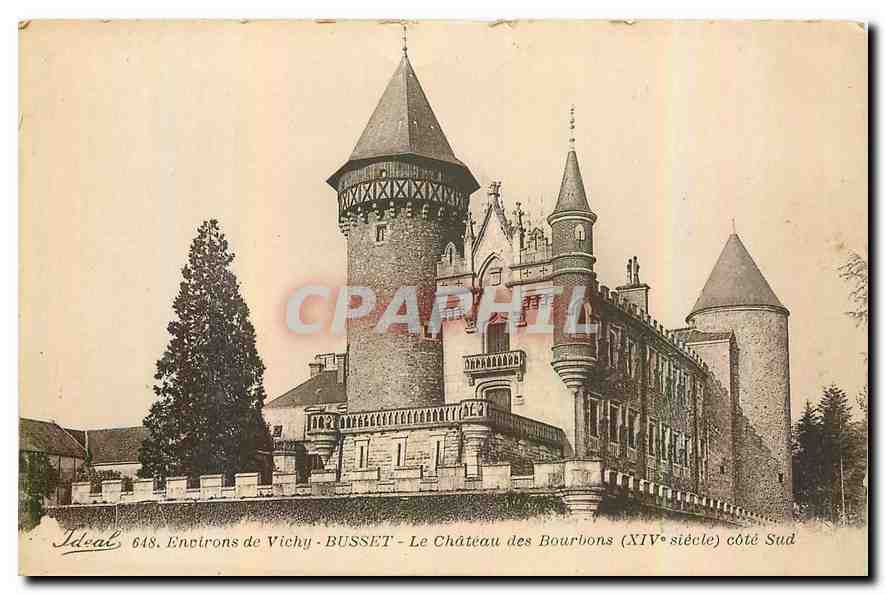 CPA Environs de Vichy Busset Le Chateau des Bourbons cote Sud 