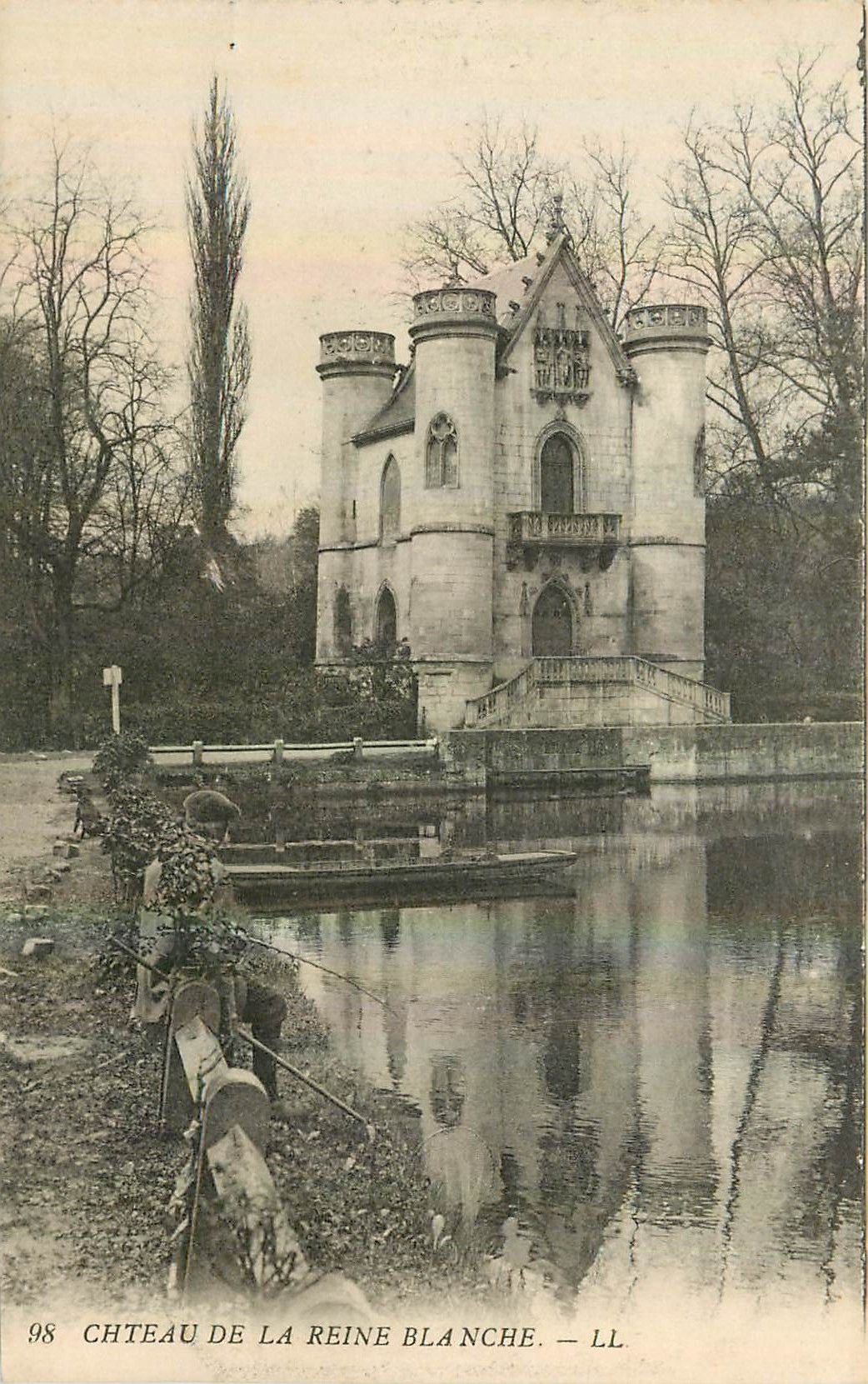 CPA Chateau de la Reine Blanche Peche Pecheur