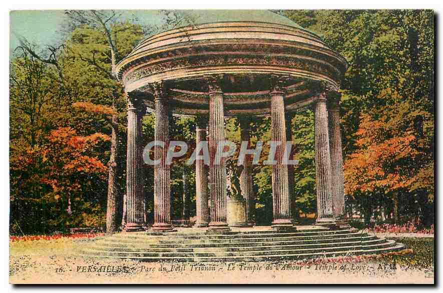 CPA Versailles Parc du Petit Trianon le Temple de l'Amour 