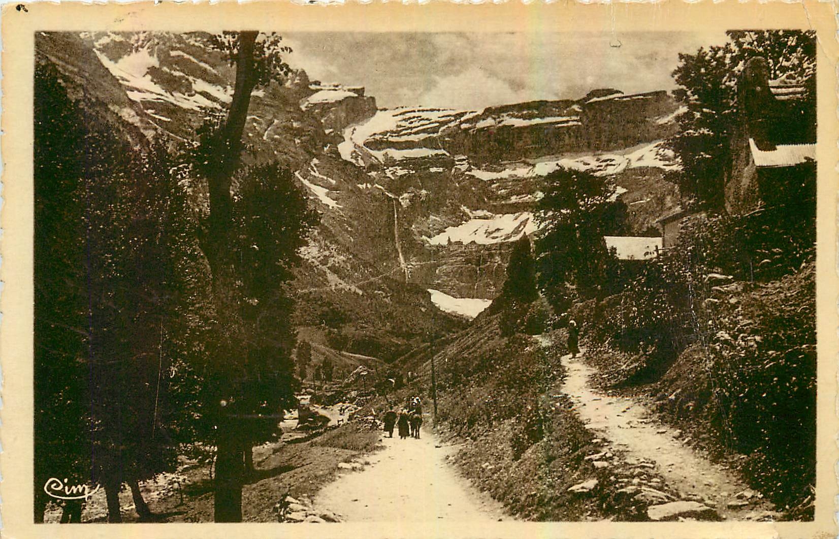 CPA Gavarnie Htes Pyr Le Cirque 