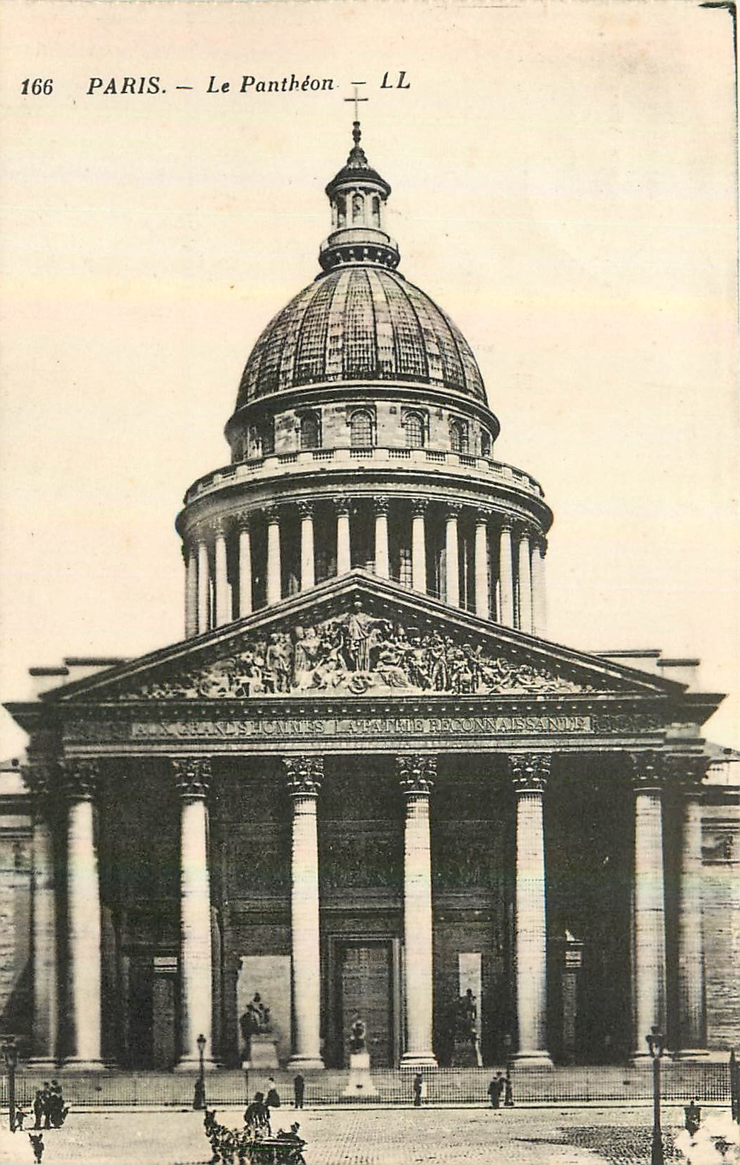CPA Paris le Pantheon 