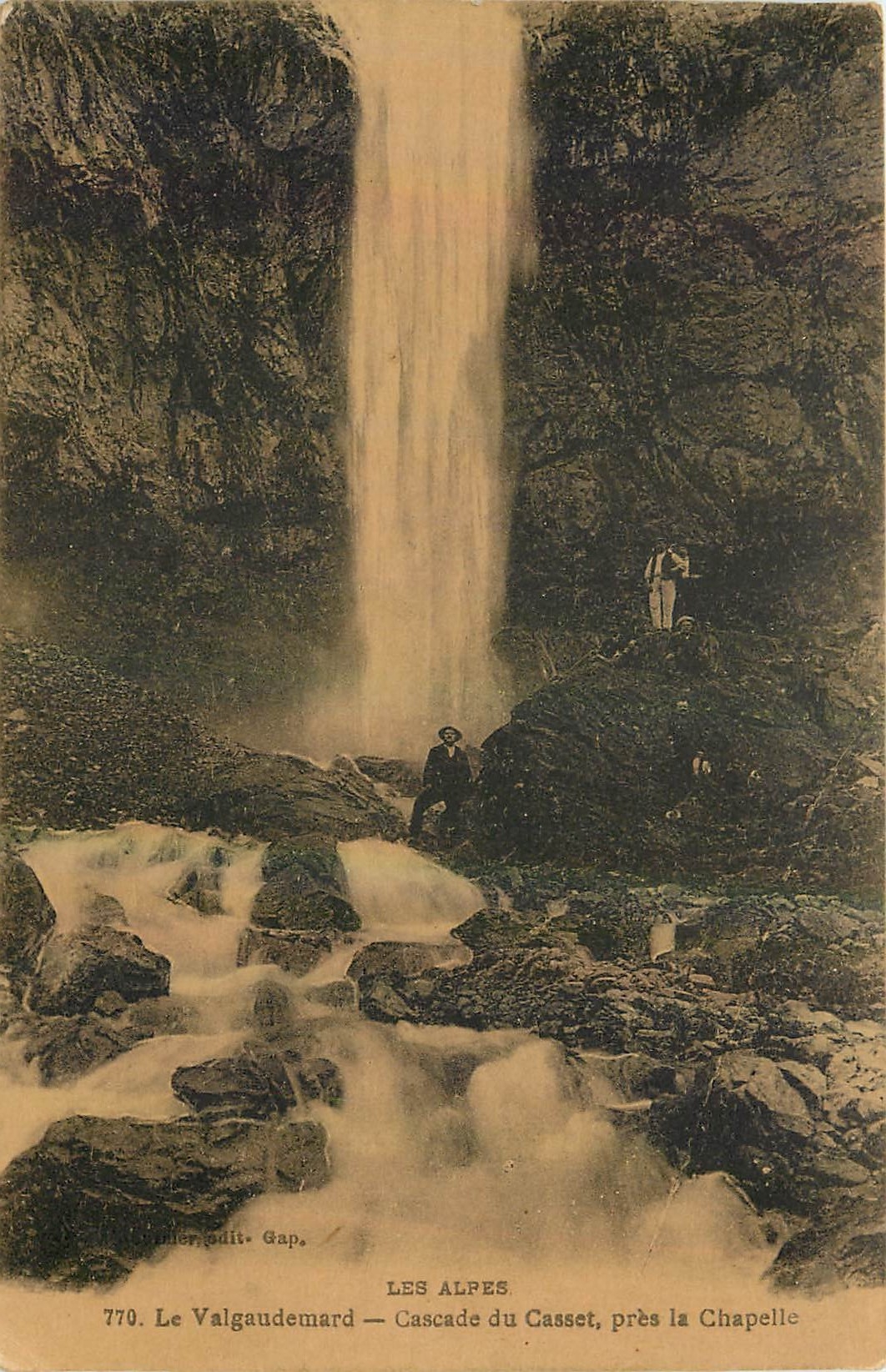 Le Valgaudemard — Cascade du Casset, près la Chapelle — Les Alpes, n°770