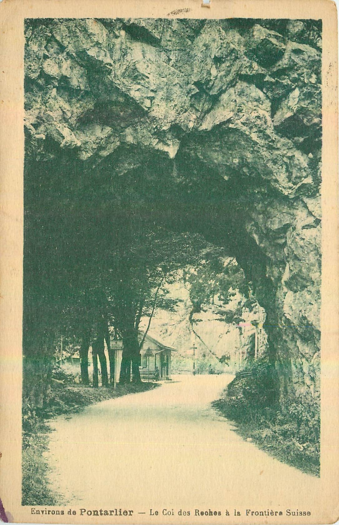 CPA Environs de Pontarlier le Col des Roches a la Frontiere Suisse 