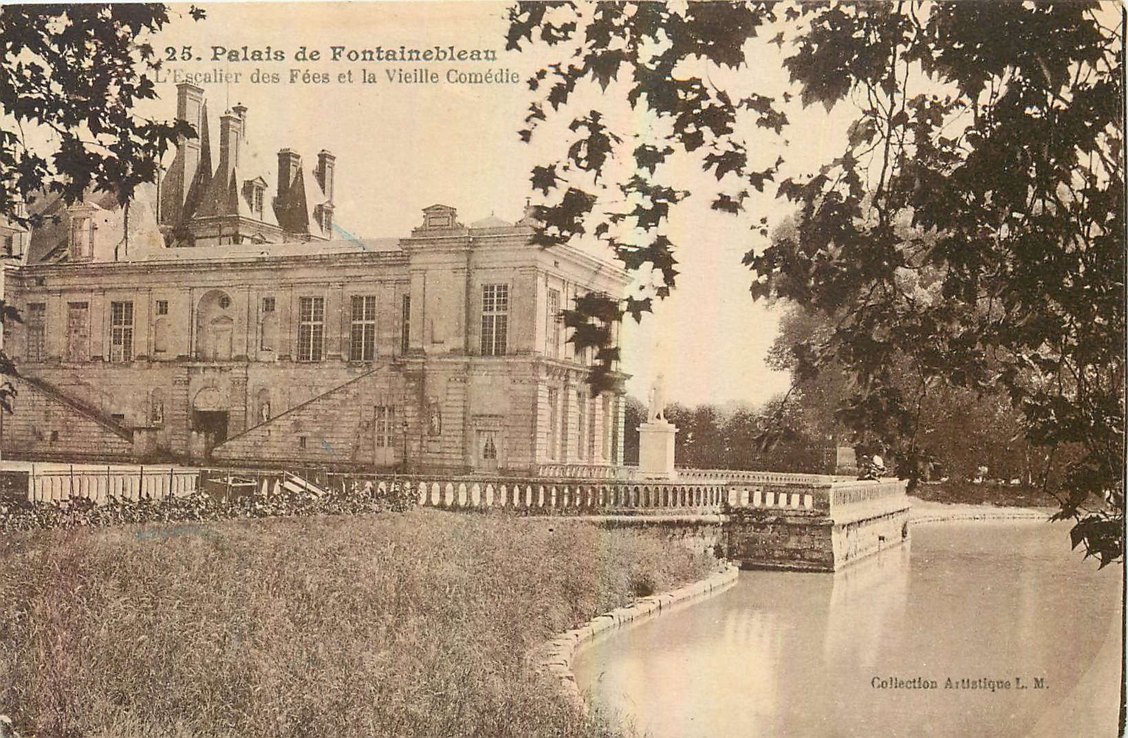 Palace of Fontainebleau — The Fairy Staircase and the Old Comedy — Artistic Collection L. M.