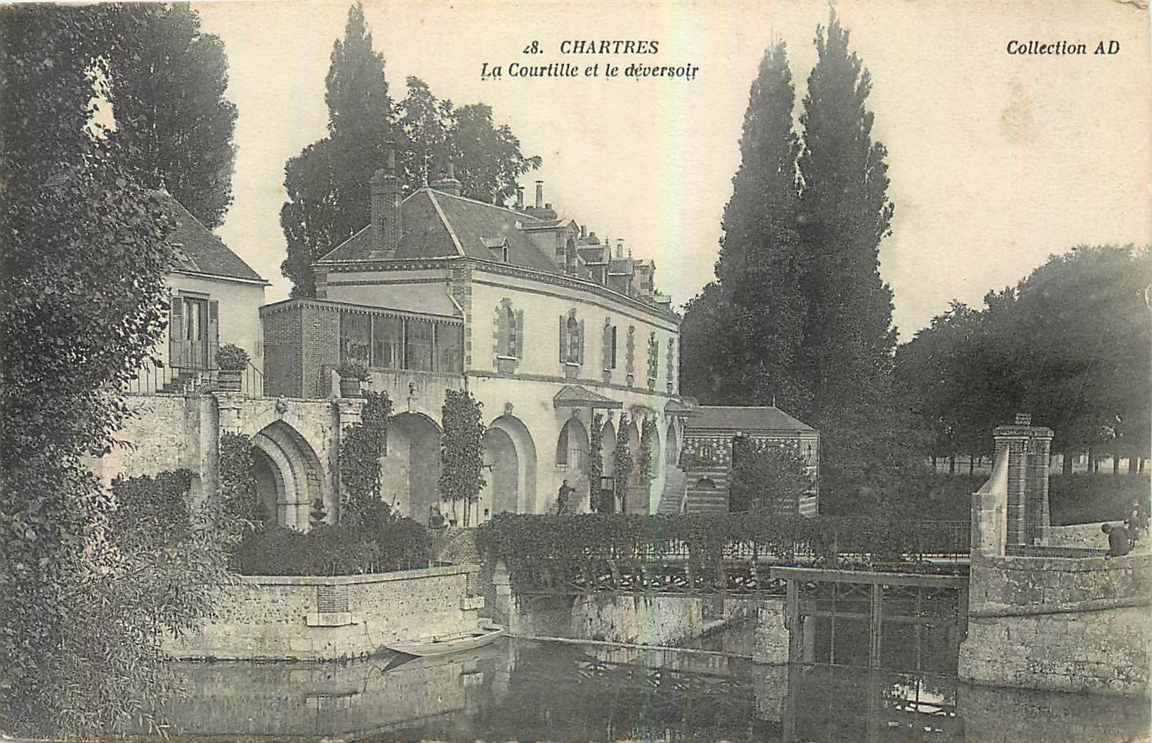 CPA Chartres la Courtille et le deversoir 
