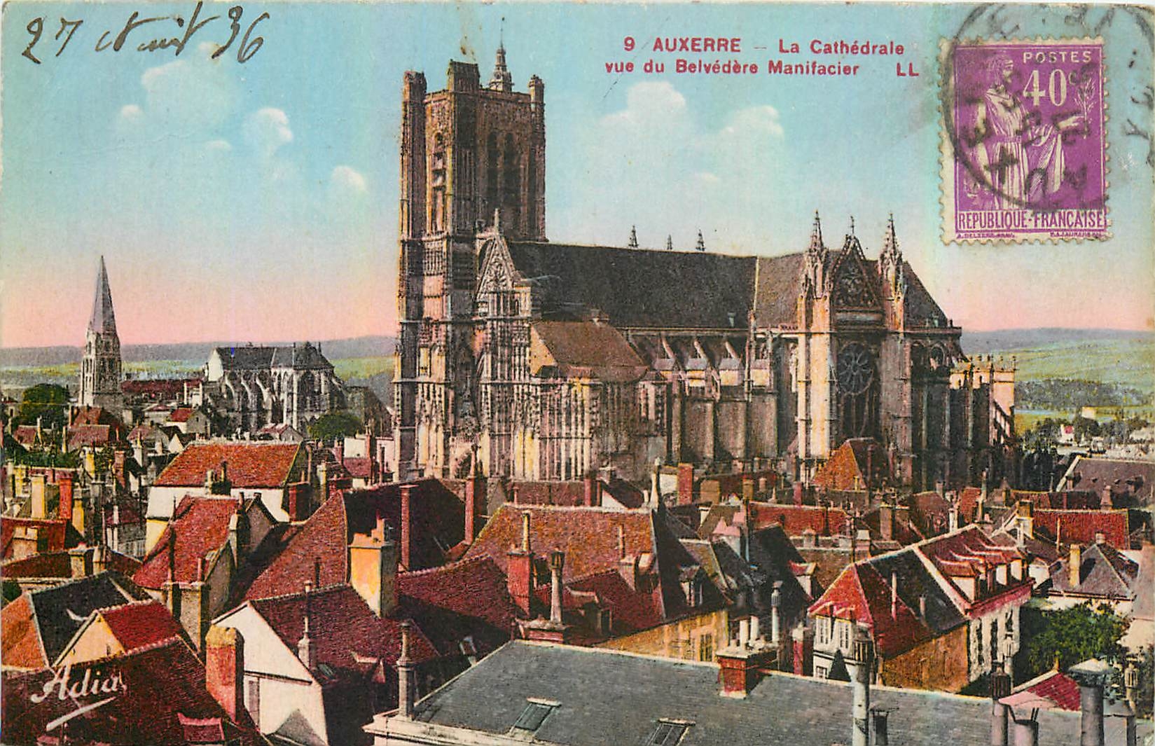 CPA Auxerre La Cathedrale vue du Belvedere Manifacier 