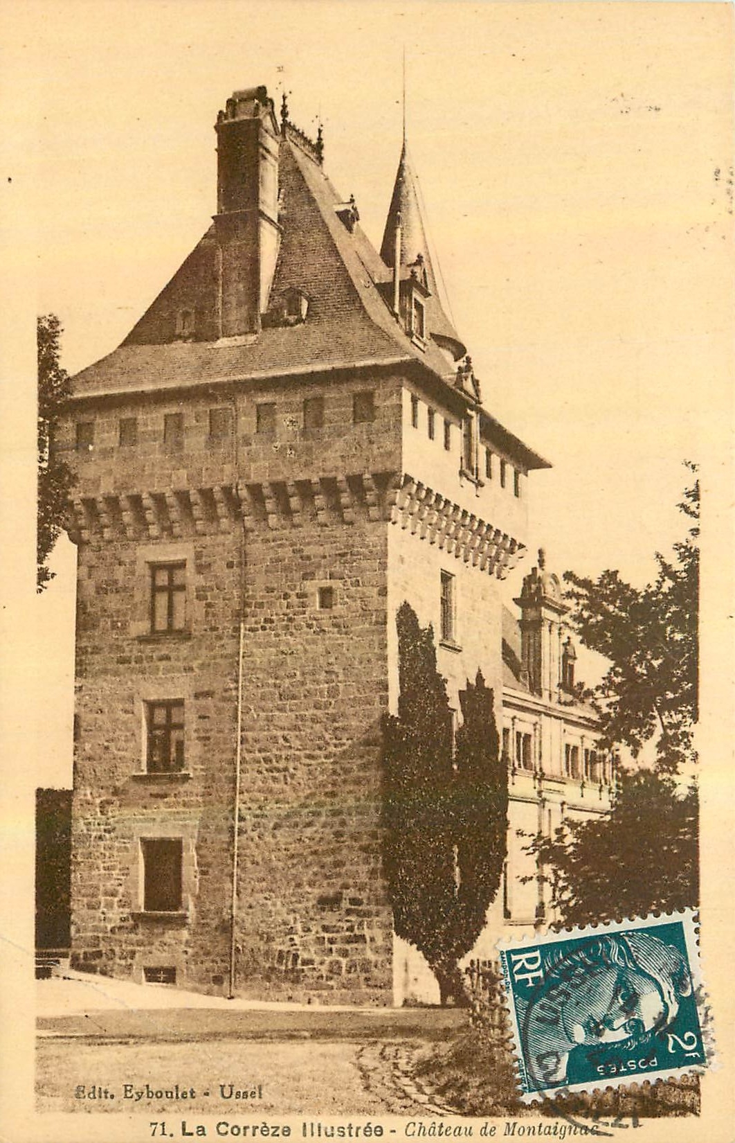 CPA La Correze illustree chateau de Montagne 