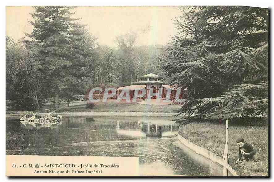 CPA Saint Cloud jardin du Trocadero ancien Kiosque du Prince Inperial Enfant