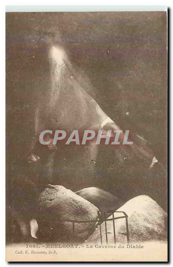 CPA Huelgoat la Caverne du Diable 