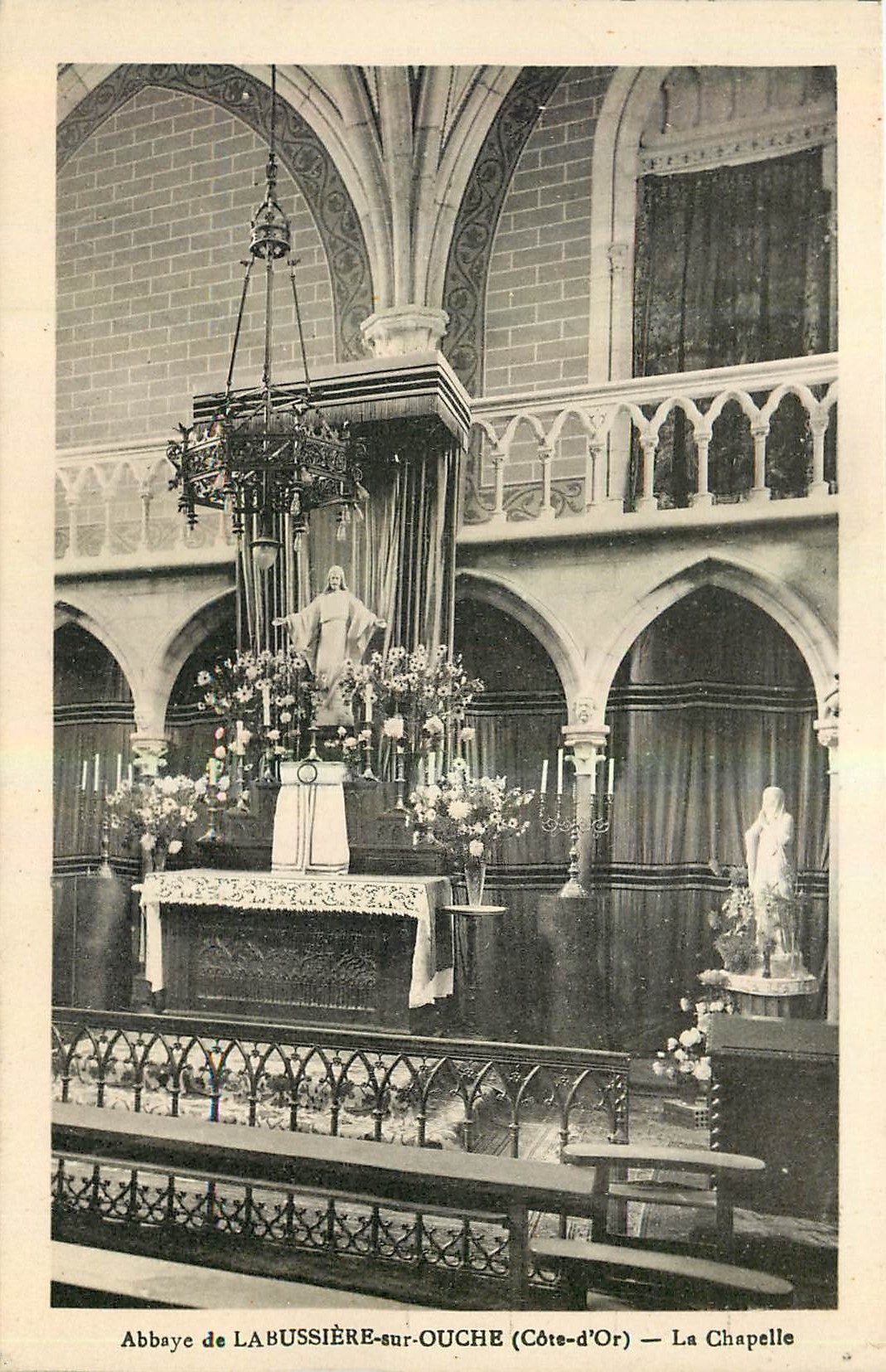 CPA Abbaye de Labussiere sur Ouche Cote d'Or la Chapelle 