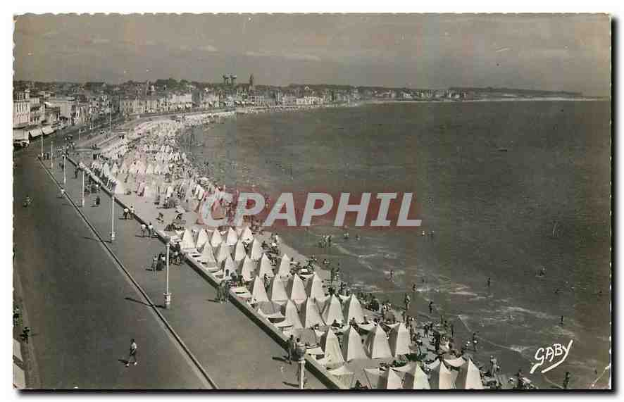 CPM Les Sables d'Olonne Vendee vue generale de la Plage 
