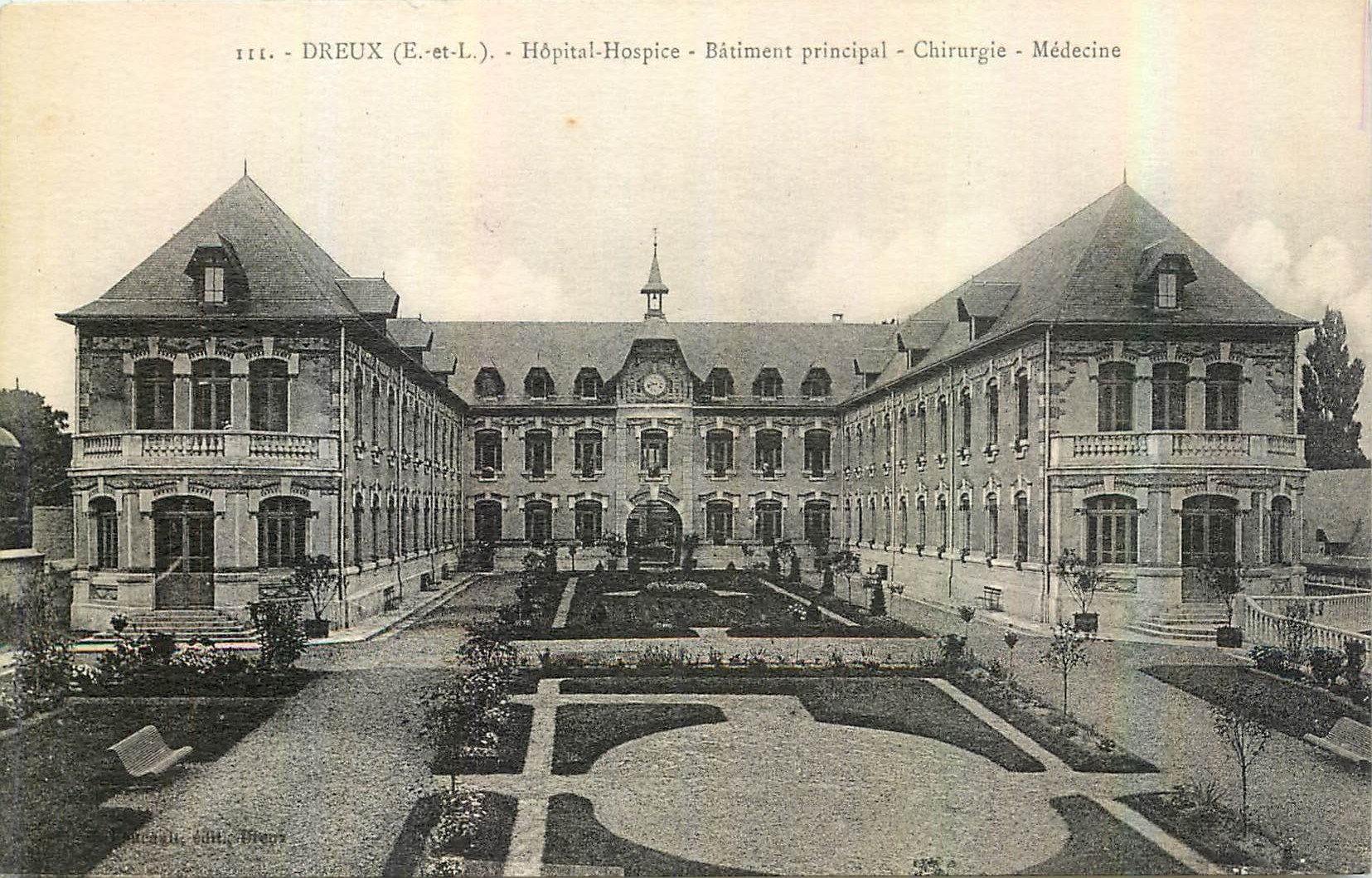 Dreux (E.-et-L.) - Hôpital-Hospice - Bâtiment principal - Chirurgie - Médecine