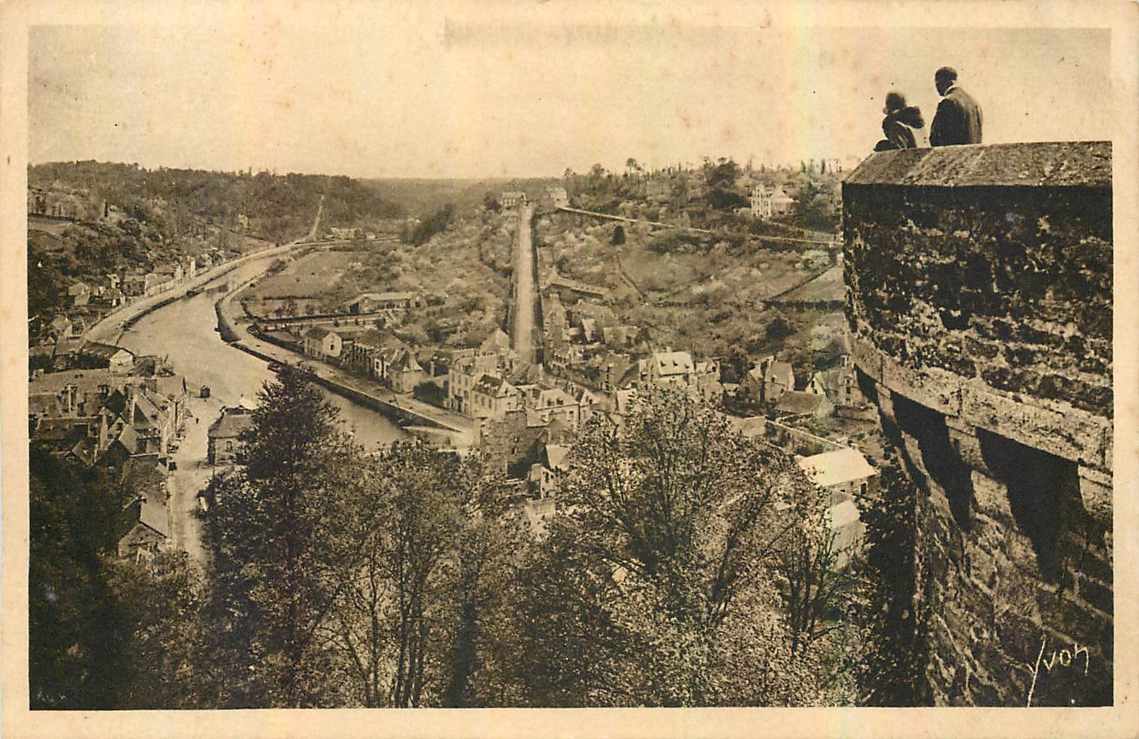 Dinan (C.-du-N.) — Panorama sur la Rance — Éditeur : Les Éditions d'Art Yvon