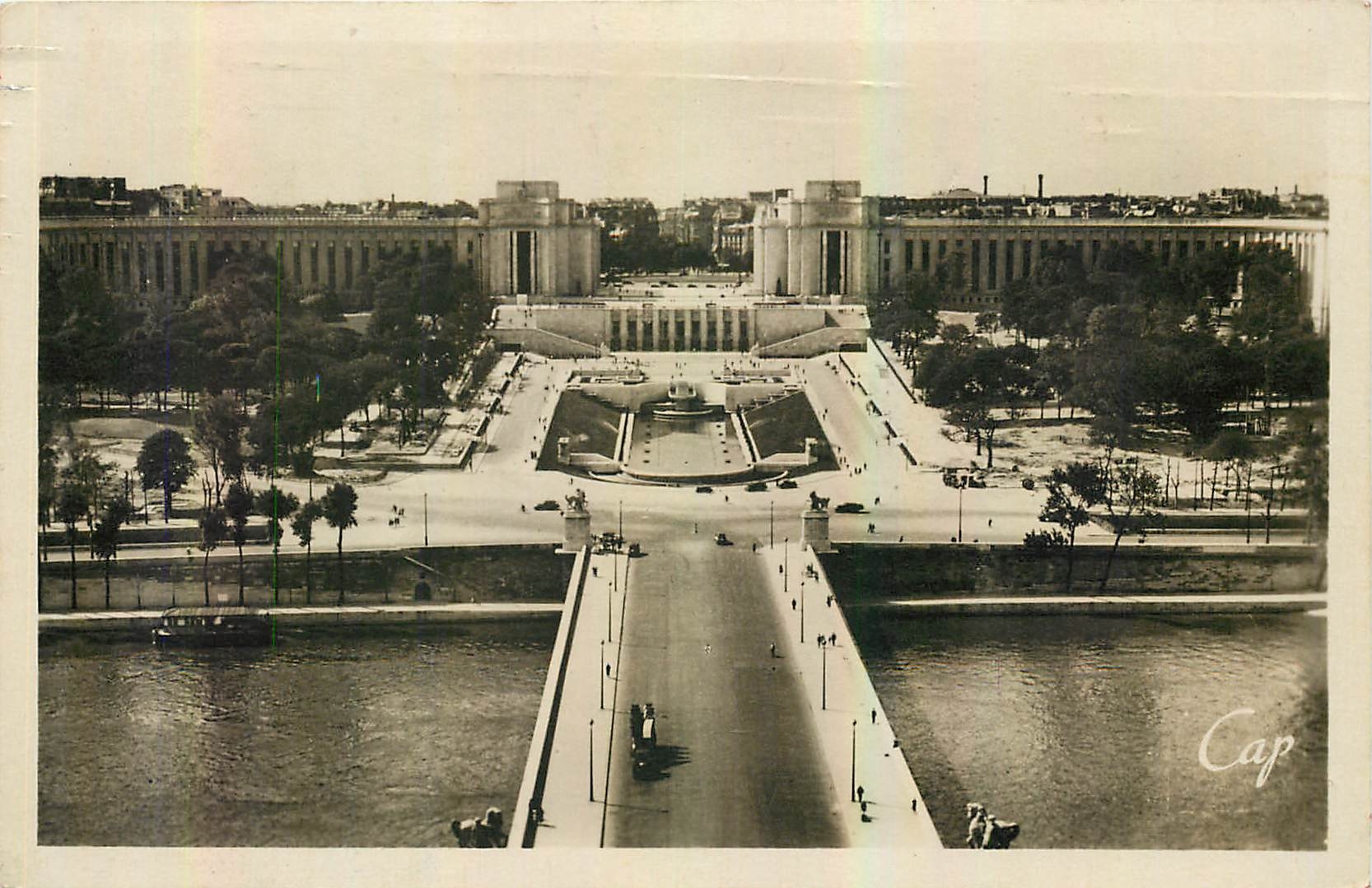 CPA Paris Le Palais de Chaillot 