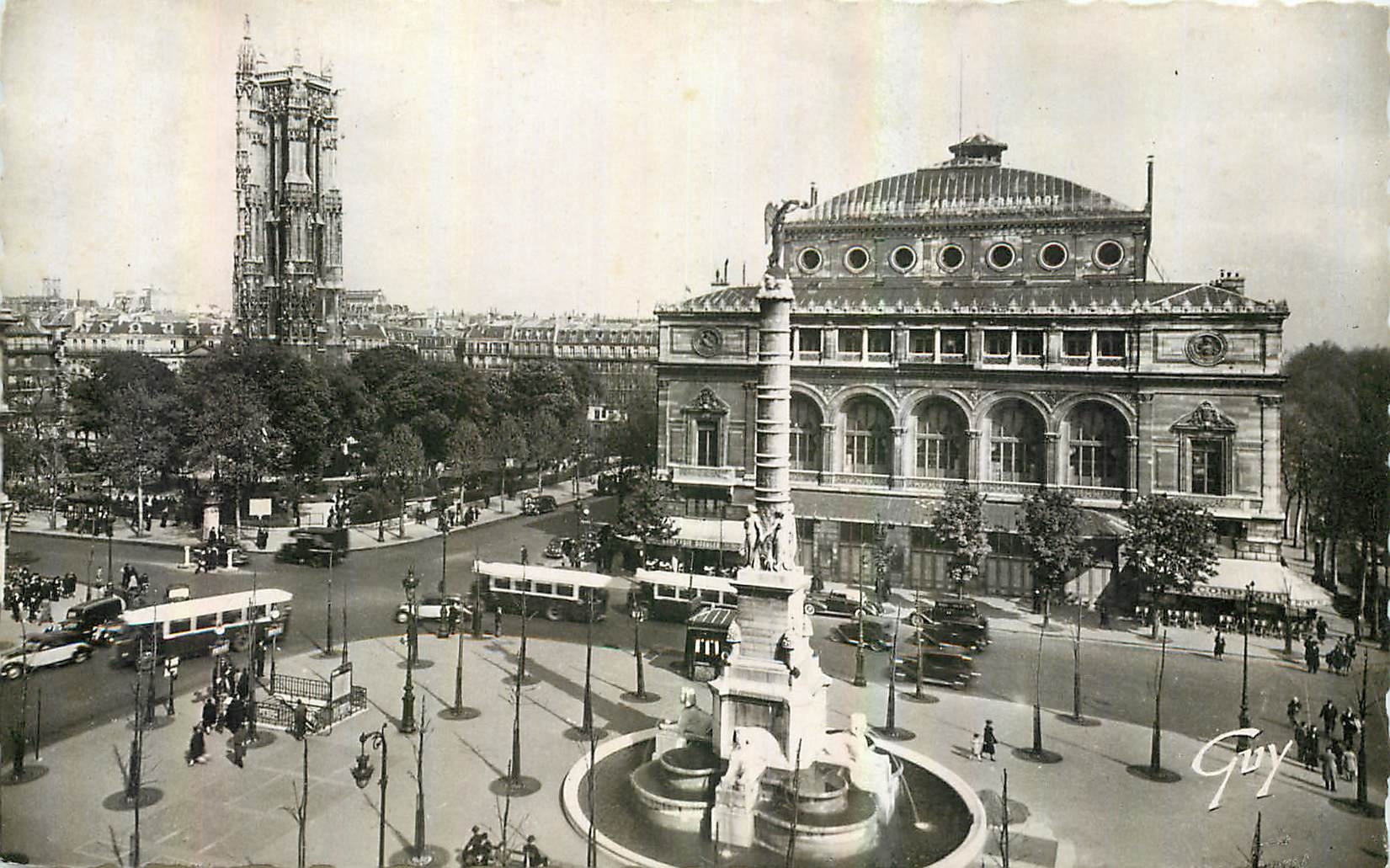 CPA Paris et ses Merveilles La place du Chatelet et la Tour Saint Jacques 