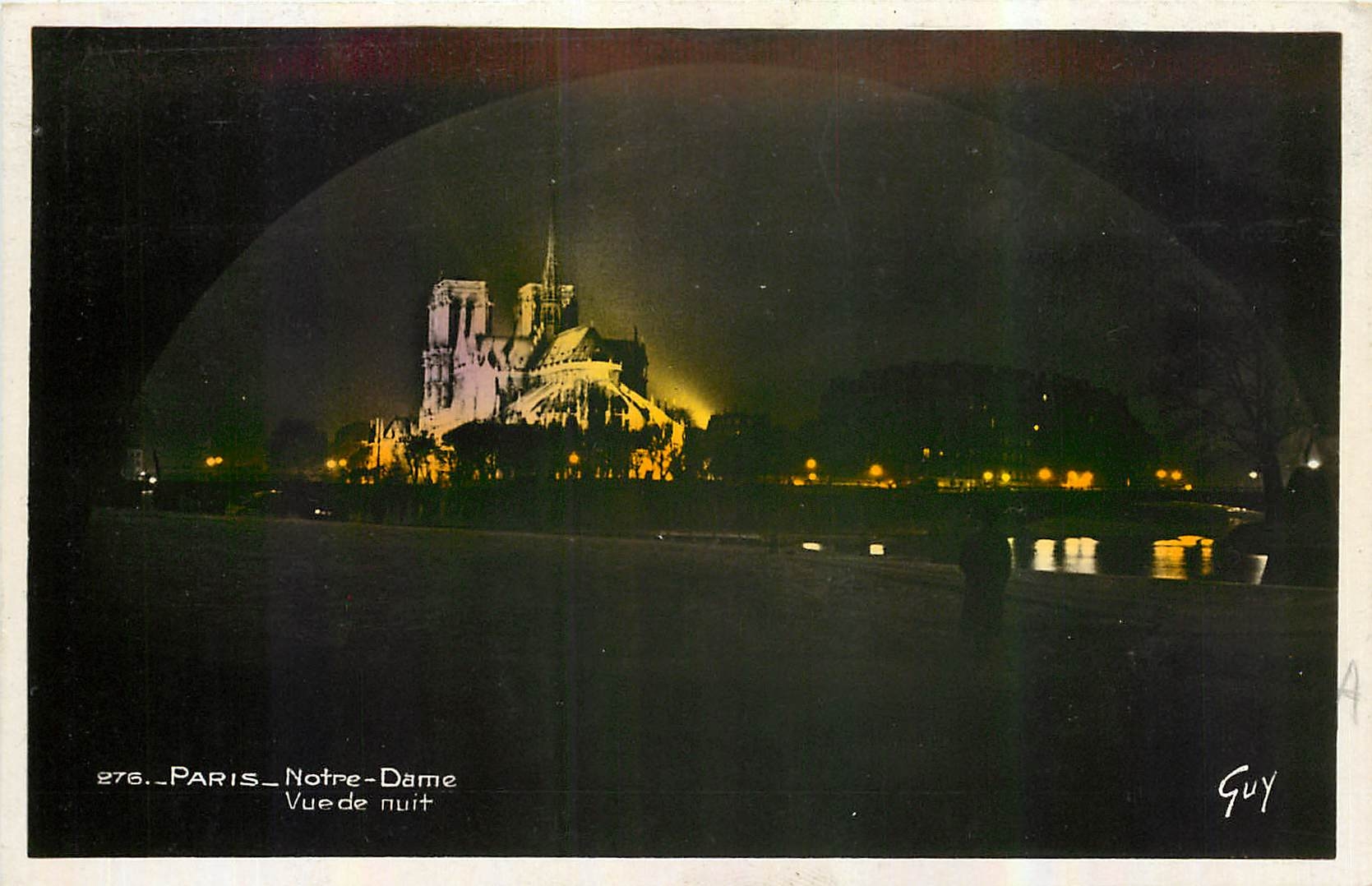CPA Paris Notre Dame Vue de nuit 