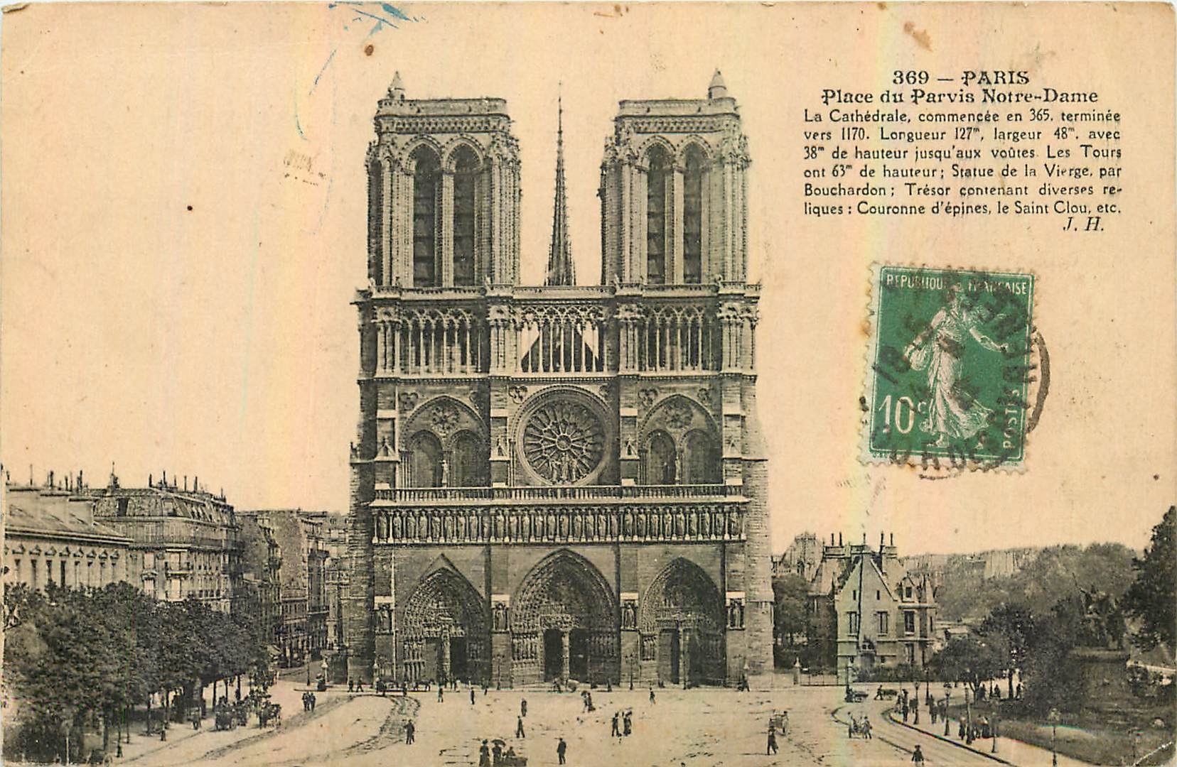 CPA Paris Place du Parvis Notre Dame 