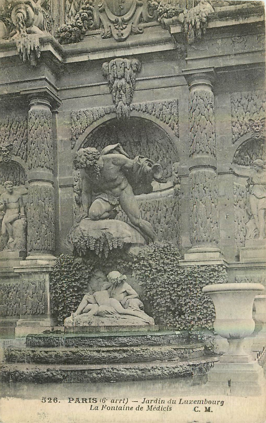 CPA Paris Jardin du Luxembourg La Fontaine de Medicis 