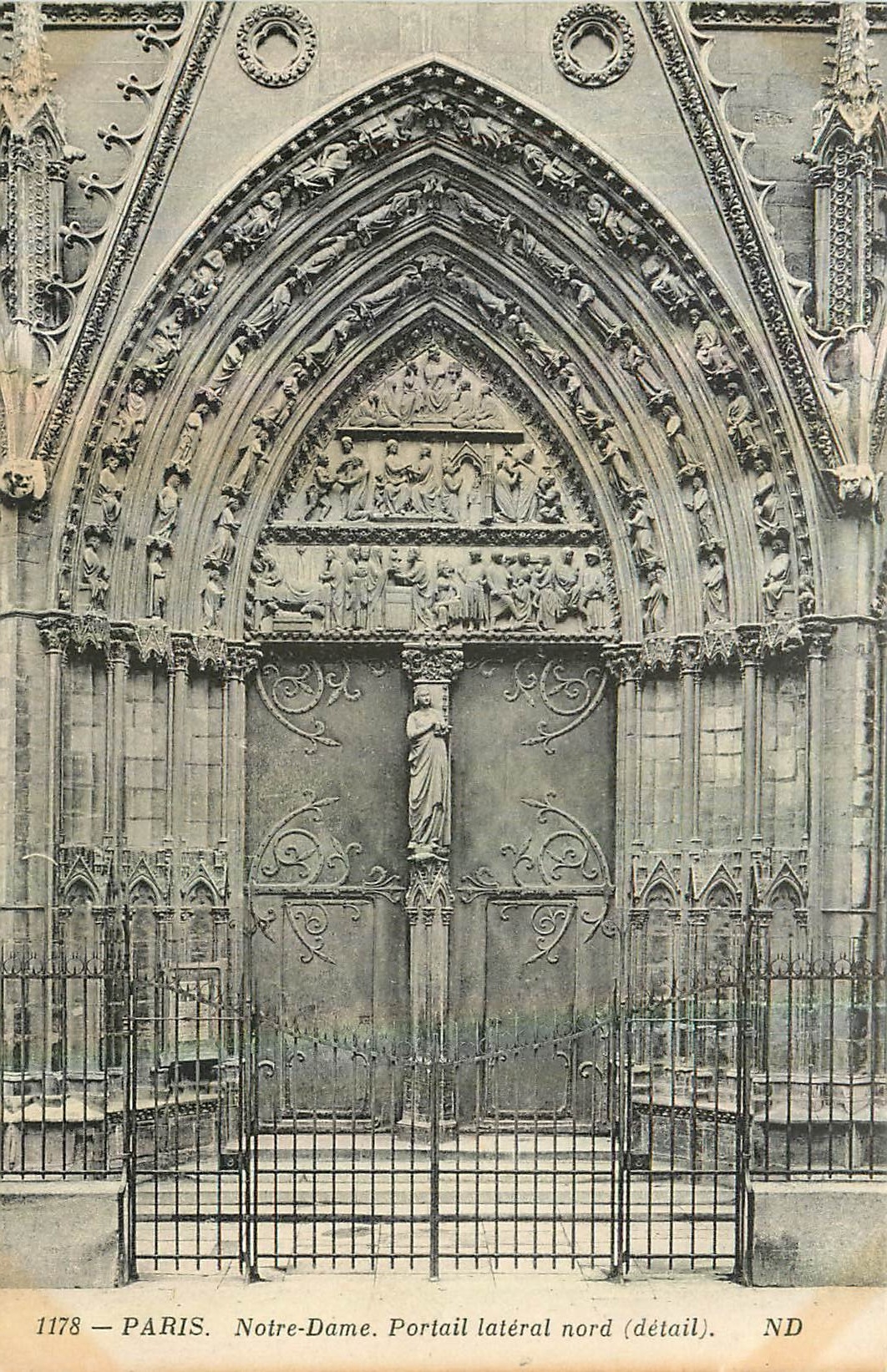 CPA Paris Notre Dame Portail lateral nord 