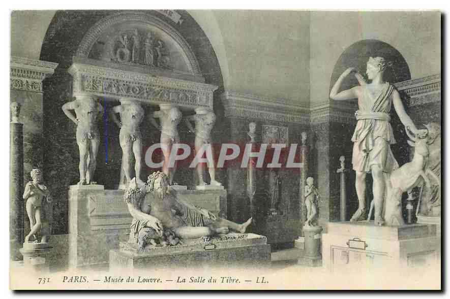 CPA Musee du Louvre La Salle du Tibre Paris 