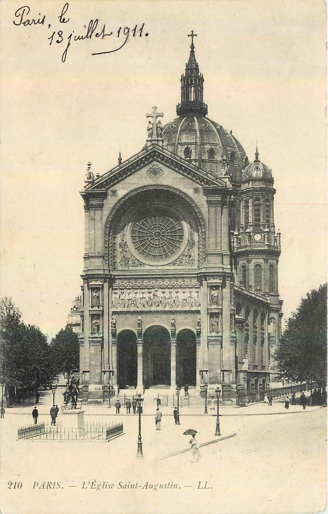 CPA Paris L'Eglise Saint Augustin 
