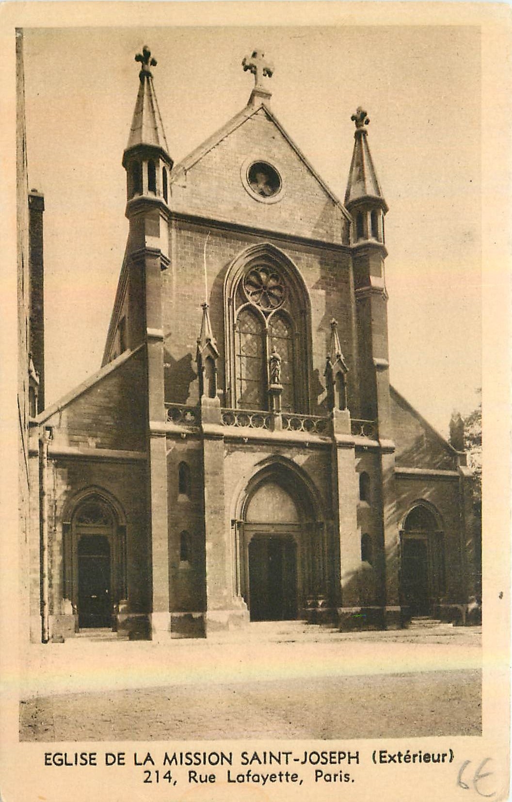 CPA Eglise de la mission Saint Joseph Exterieur 