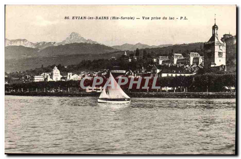 Evian les Bains CPA vue prise du lac