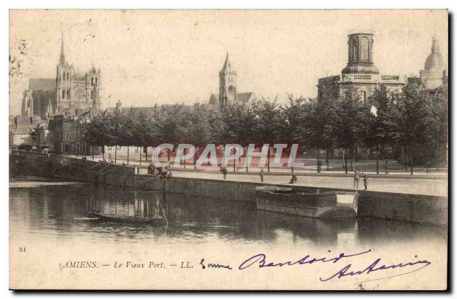 Amiens CPA Le vieux port