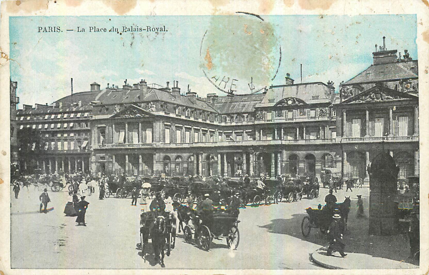 CPA Paris la Place du Palais Royal 