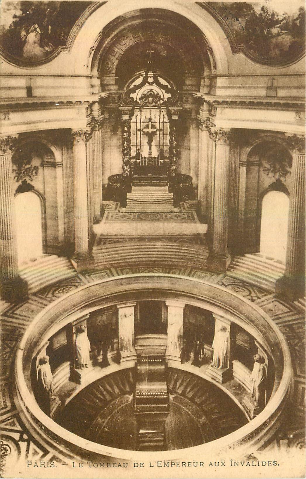 CPA Paris le Tombeau de l'Empereur aux Invalides 