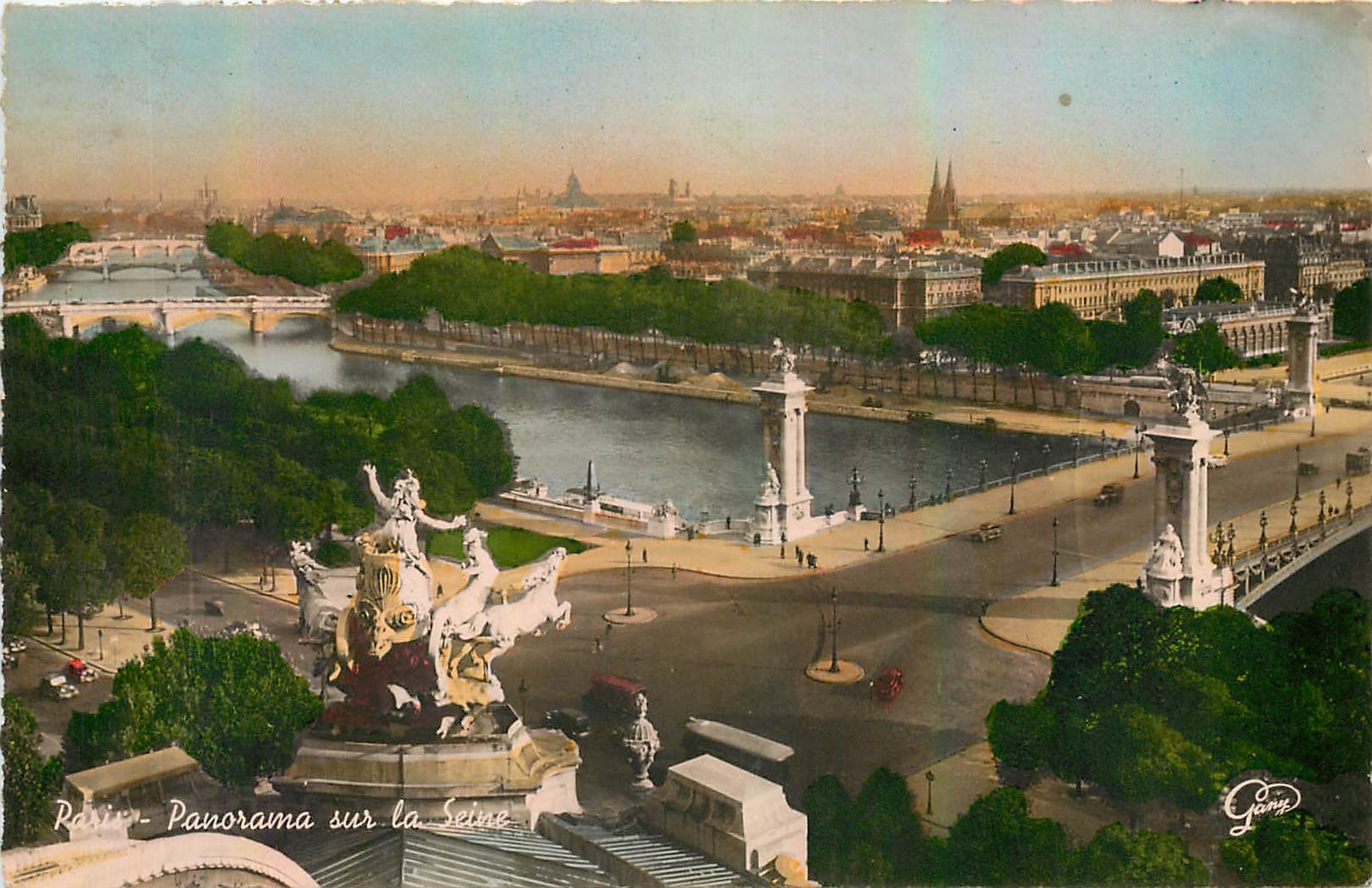 CPA Paris Panorama sur la Seine 