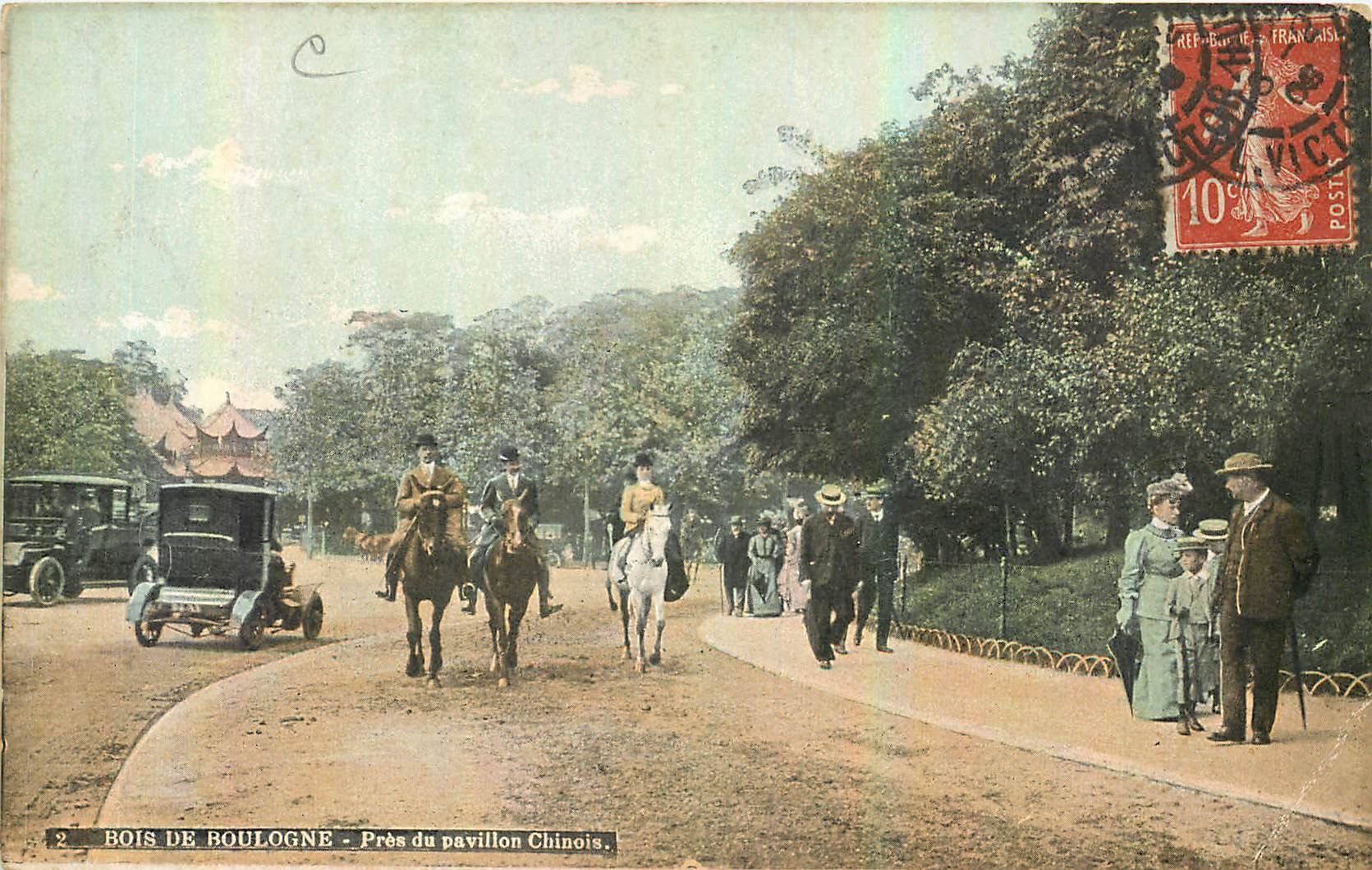 CPA Bois de Boulogne pres du Pavillon Chinois 