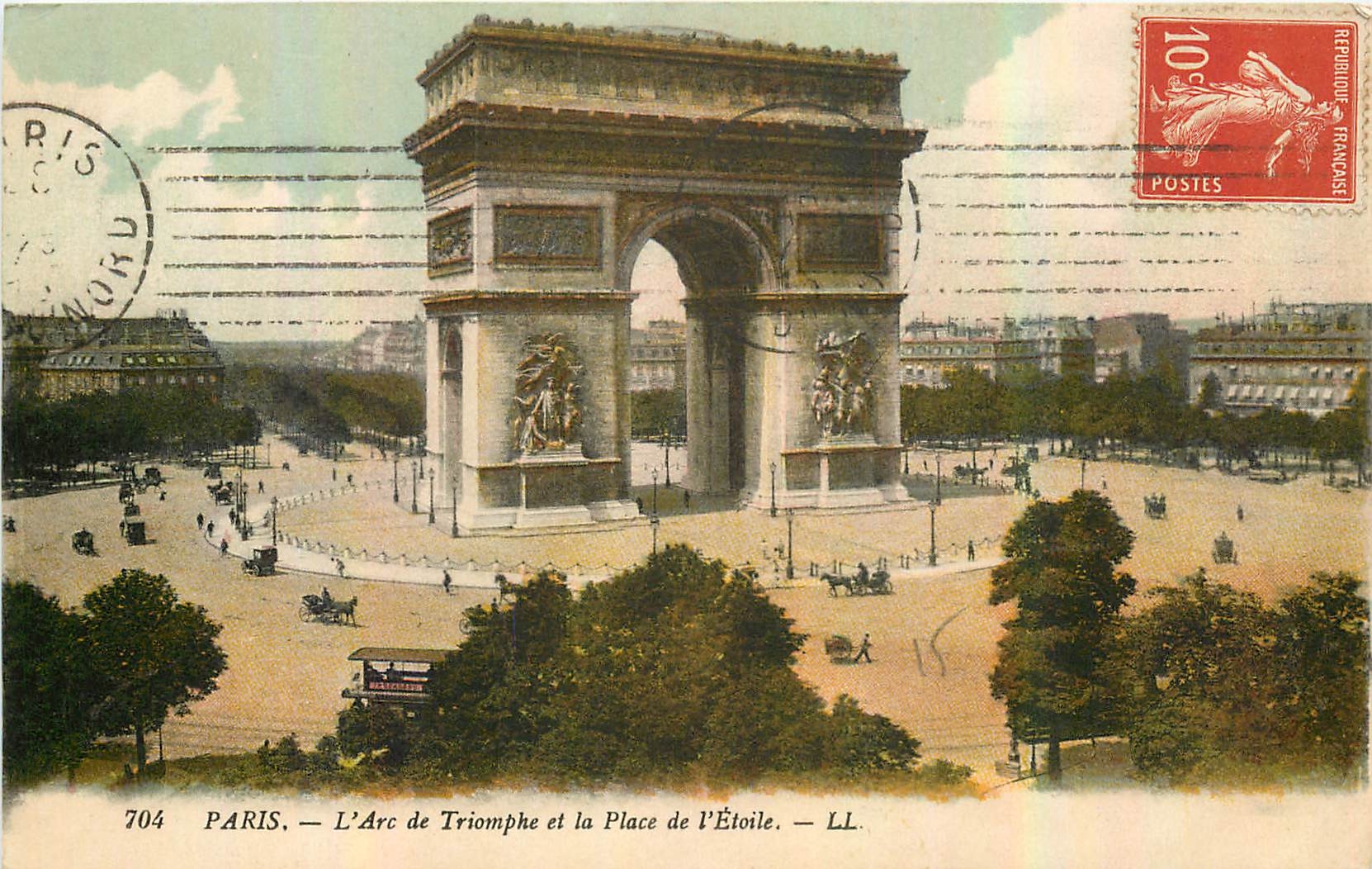 CPA Paris l'arc de Triomphe et la Place de l'Etoile 
