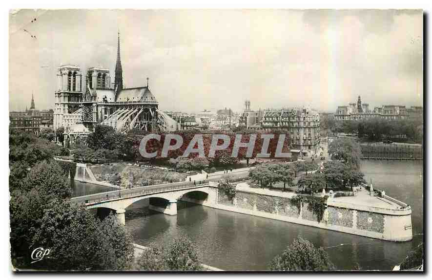 CPA Paris Square de l'Archeveche et Notre Dame 