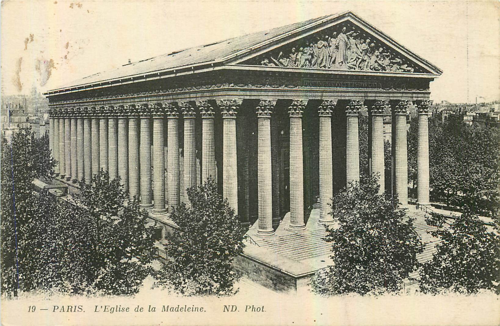 CPA Paris l'eglise de la Maeleine 